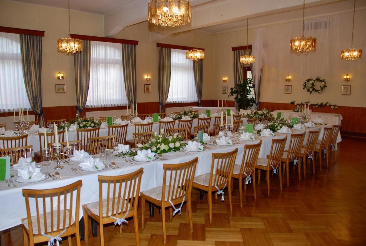וולדן אם וורתרסי Hotel Velden Bacherlwirt מראה חיצוני תמונה